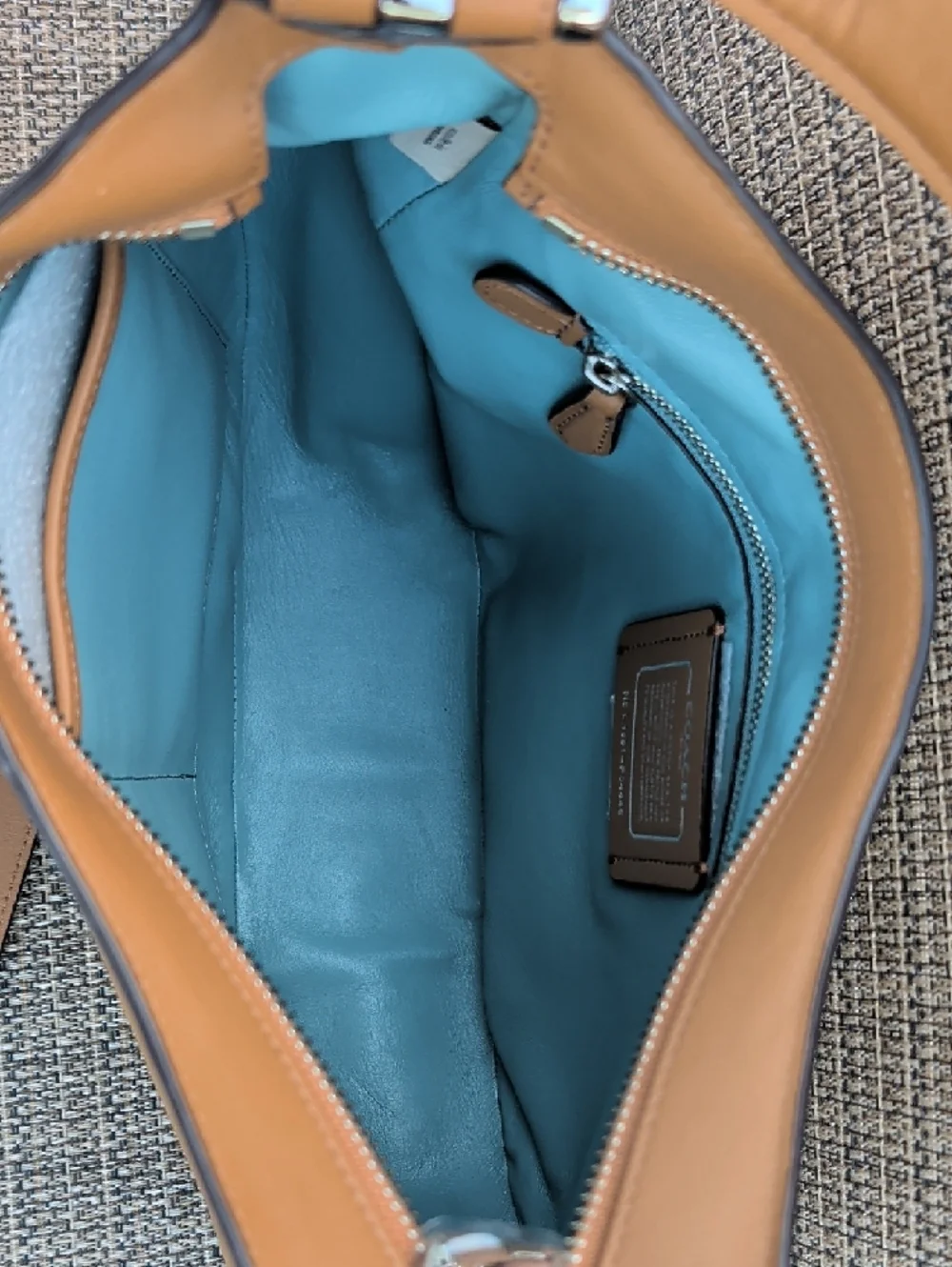 Coach Nomad Leather Convertible Shoulder Bag (F54446) Light Saddle NWOT - Picture 7 of 9